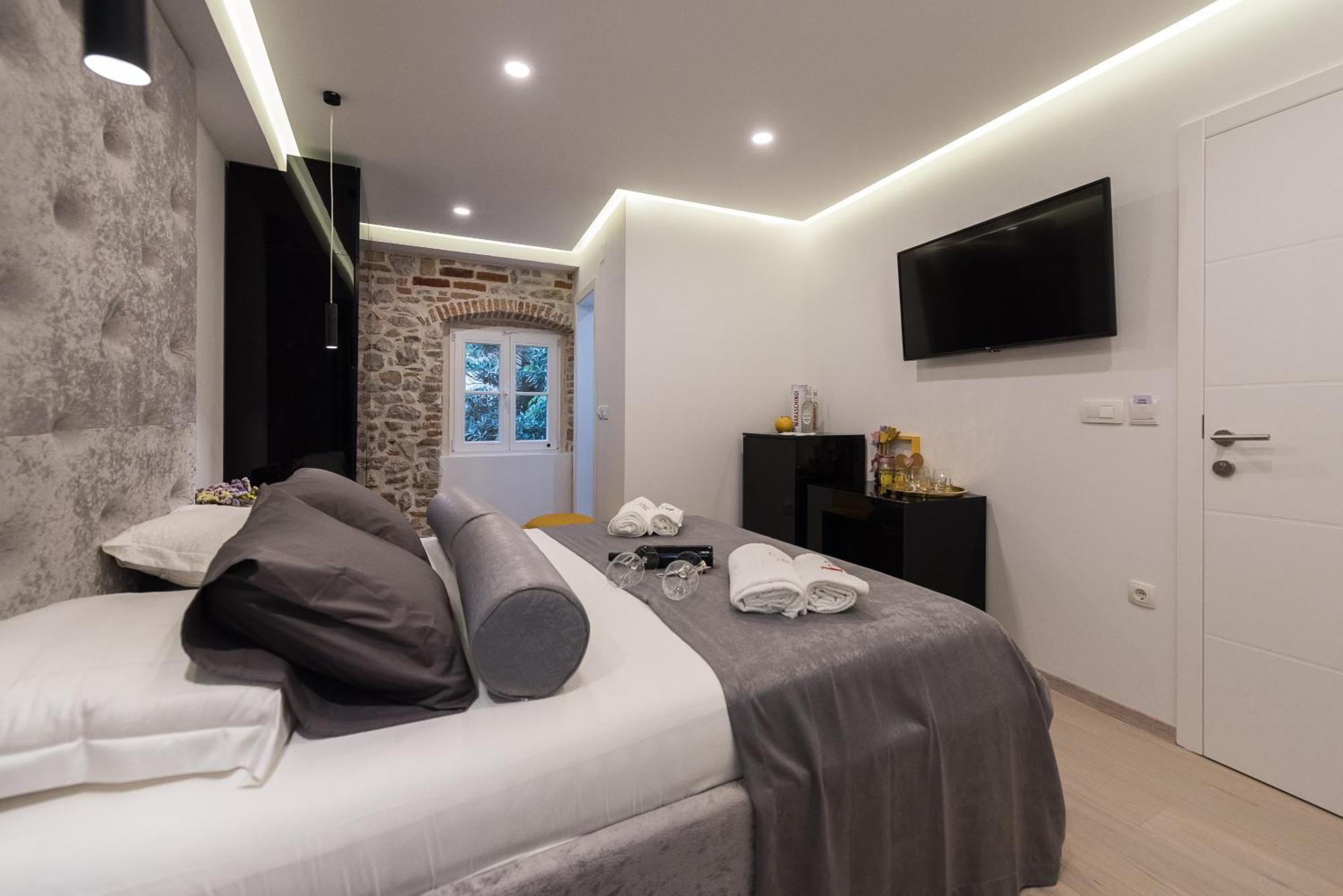 10 Heritage Rooms Zadar Exteriör bild